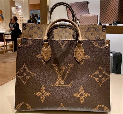 louis vuitton on the go mini|lv on the go price.